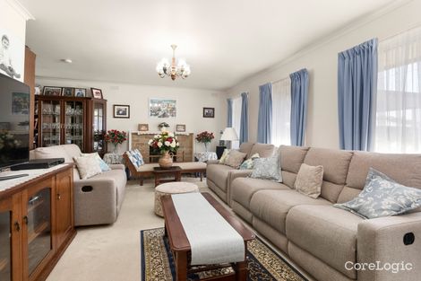 Property photo of 12 Viscount Way Forest Hill VIC 3131