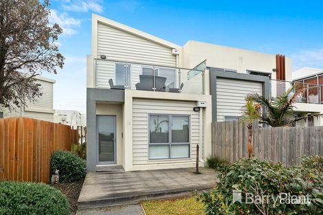 Property photo of 13/183 Beach Road Mordialloc VIC 3195