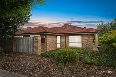 Property photo of 33 Patrick White Circuit Franklin ACT 2913