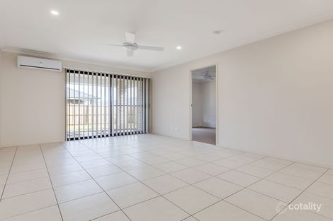 Property photo of 37 Mirug Crescent Fletcher NSW 2287