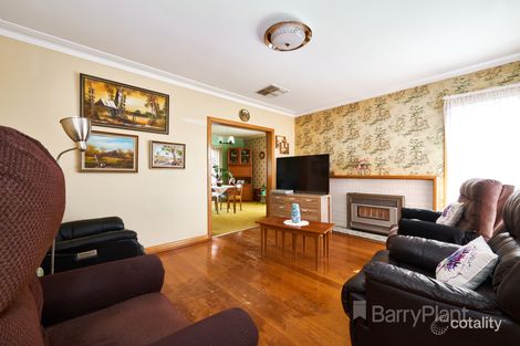 Property photo of 34 Wilberton Drive Springvale VIC 3171