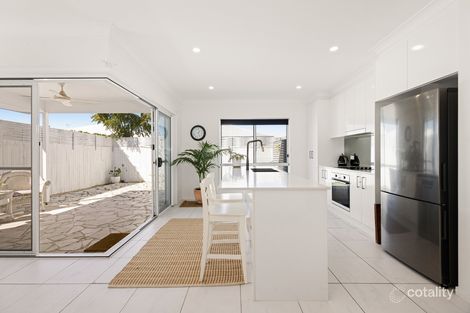 Property photo of 54 Paul Crescent Nirimba QLD 4551