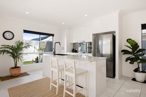 Property photo of 54 Paul Crescent Nirimba QLD 4551