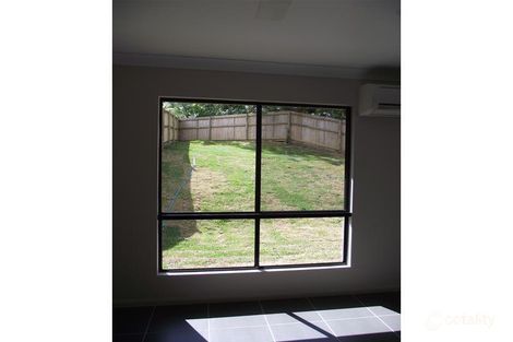 Property photo of 2/14 Sunset Drive Jubilee Pocket QLD 4802