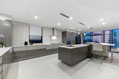 Property photo of 42/11 Peak Avenue Main Beach QLD 4217