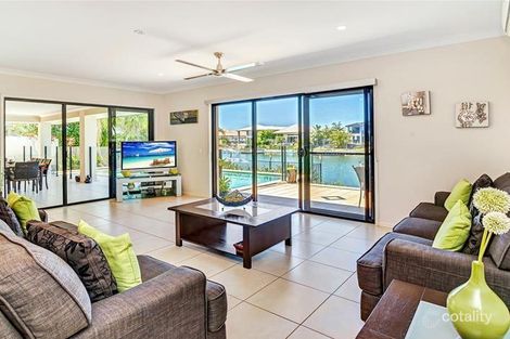 Property photo of 20 Parkview Place Helensvale QLD 4212