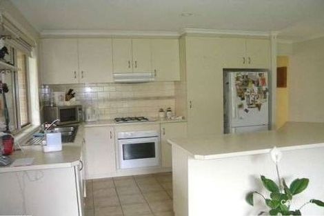 Property photo of 10 Millbank Place Cranbourne VIC 3977