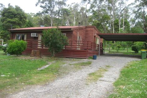 6 Gembrook-Launching Place Rd, Launching Place, VIC 3139