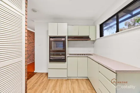 Property photo of 27 Lochee Way Bull Creek WA 6149