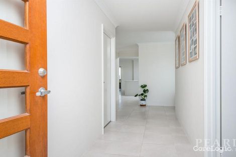 Property photo of 19 Seabreeze Drive Yanchep WA 6035