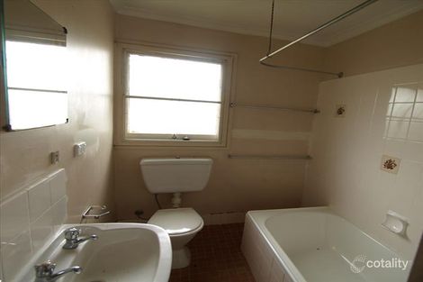Property photo of 31 Oleria Street Karabar NSW 2620