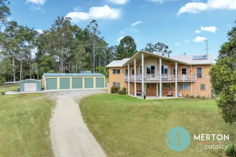 17 Parkland Dr, Chatsworth, QLD 4570