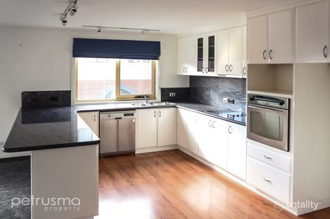 Property photo of 2/28 Collins Street Hobart TAS 7000