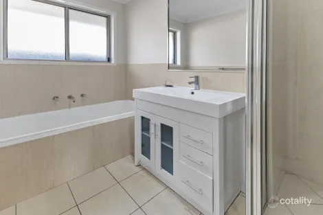 Property photo of 116 Mima Street Glenfield Park NSW 2650