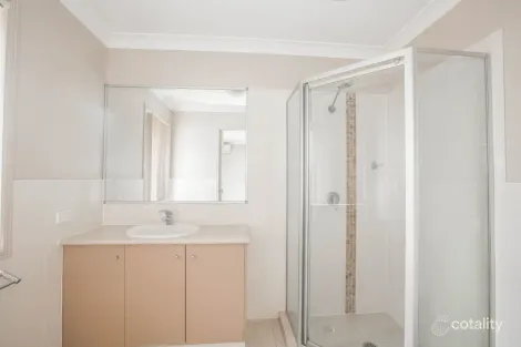 Property photo of 17 Siedofsky Street Redbank Plains QLD 4301
