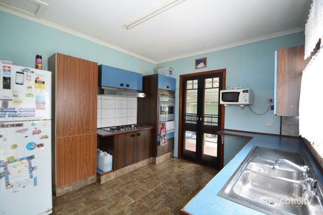 Property photo of 36 Rayleigh Street Wallangarra QLD 4383