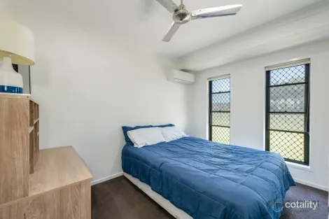 Property photo of 3 Palmerston Drive Branyan QLD 4670