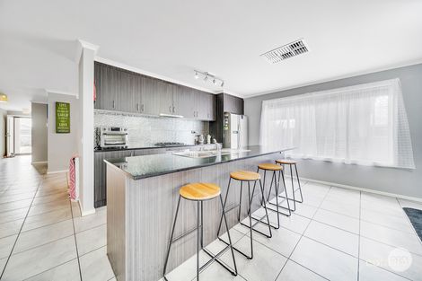 Property photo of 28 Aspect Drive Huntly VIC 3551