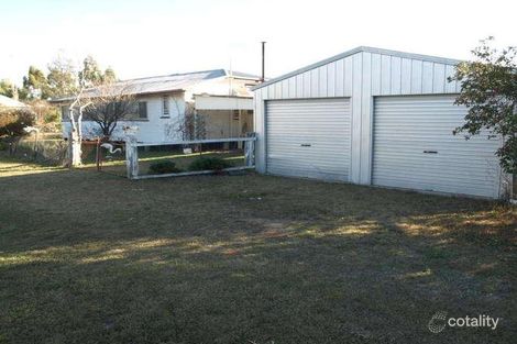 Property photo of 2 Commonwealth Street Clifton QLD 4361