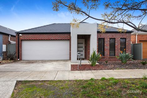 Property photo of 7 Viewbank Walk Caroline Springs VIC 3023