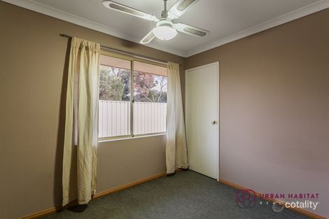 Property photo of 14 Pallarup Grove Waikiki WA 6169