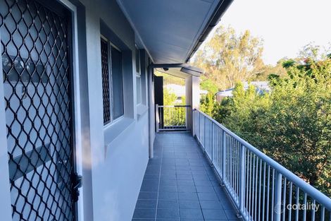 Property photo of 5/64 Warren Street St Lucia QLD 4067