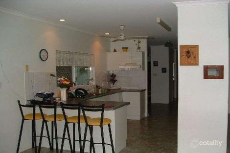 Property photo of 9 Jordan Close Mooroobool QLD 4870