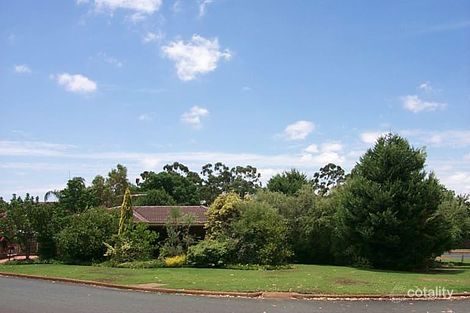 Property photo of 40 Oberthur Crescent Bull Creek WA 6149