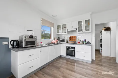 Property photo of 1/16 Ribbon Court Frankston North VIC 3200