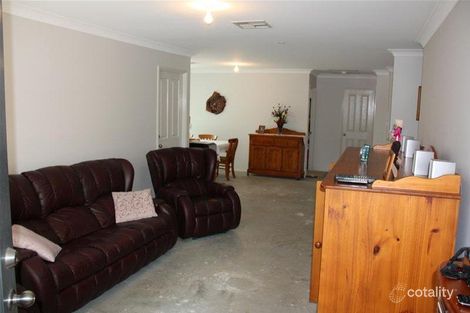 Property photo of 12 Churnwood Drive Fletcher NSW 2287