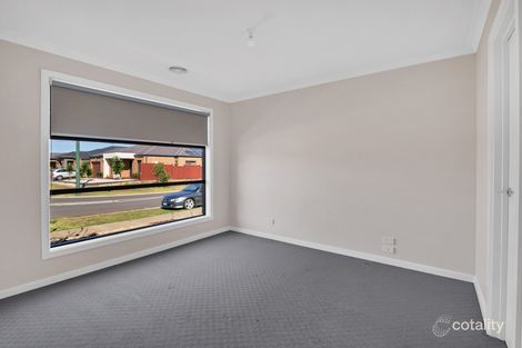 Property photo of 1 Hakea Place Brookfield VIC 3338