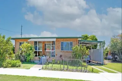 1 Crane St W, Kepnock, QLD 4670