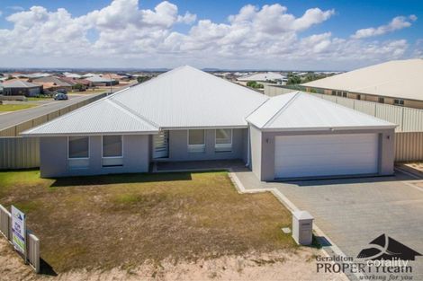 22 Flavio Cres, Wandina, WA 6530