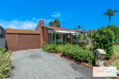 17 Sproxton Way, Embleton, WA 6062