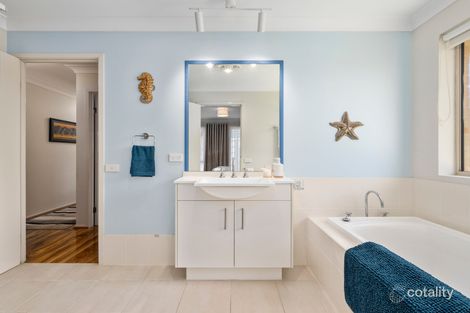 Property photo of 6 Thiele Gardens Franklin ACT 2913