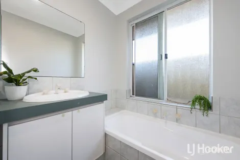 Property photo of 23 Federation Drive Singleton WA 6175