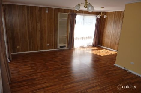 Property photo of 2 Dulnain Close Hampton Park VIC 3976