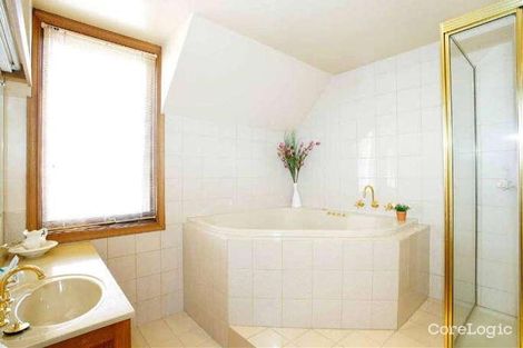 Property photo of 26 Wyndarra Crescent Dingley Village VIC 3172