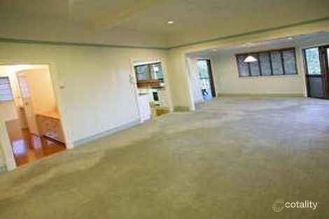 Property photo of 20 Instow Street Yeronga QLD 4104