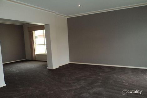 Property photo of 18 Argyle Crescent Alfredton VIC 3350