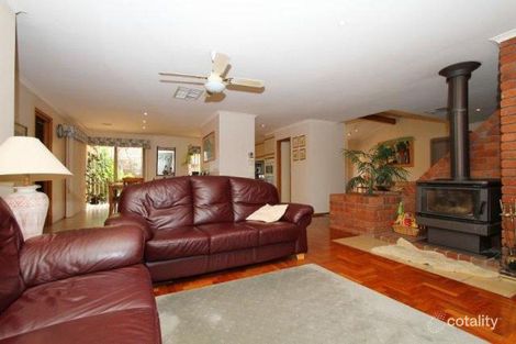 Property photo of 23 Roseberry Avenue Keilor Downs VIC 3038