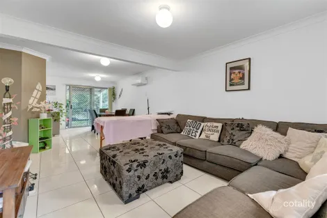 Property photo of 34 West Avenue Wynnum QLD 4178
