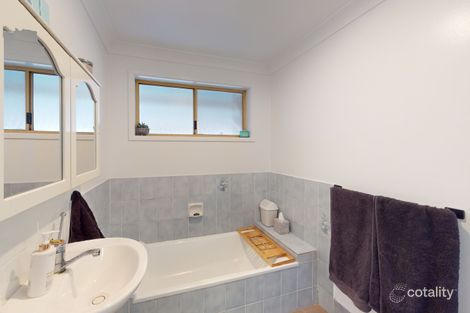 Property photo of 7 Flinders Close Dubbo NSW 2830