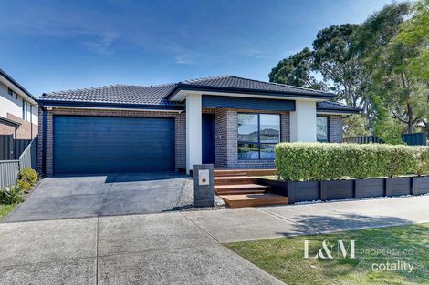 32 Debonair Pde, Craigieburn, VIC 3064