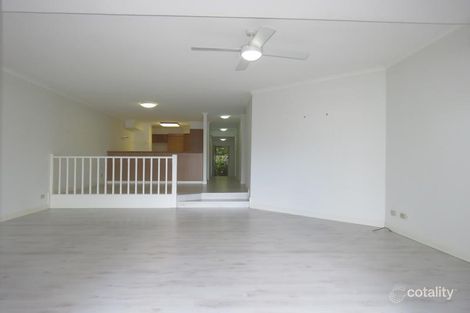 Property photo of 3 Marina Crescent Hollywell QLD 4216