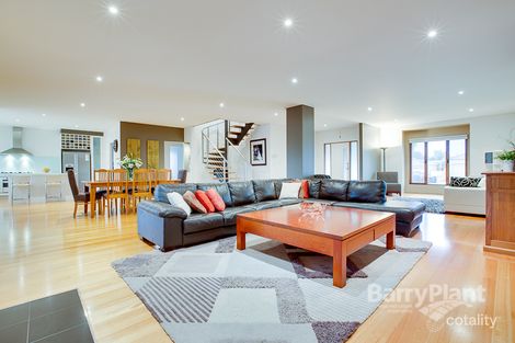 Property photo of 3 University Drive Taylors Hill VIC 3037