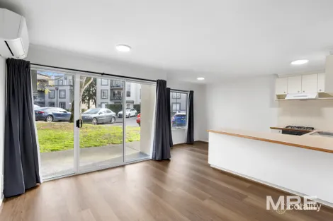 Property photo of 2/5 Warley Road Malvern East VIC 3145