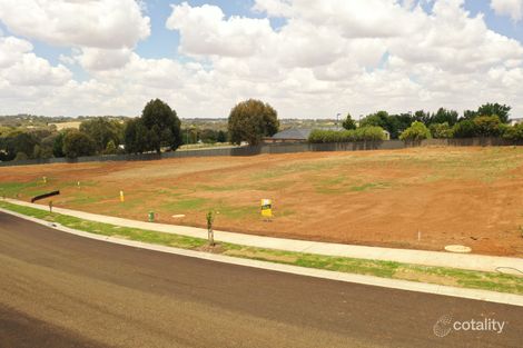 Property photo of 7 Hills Street Young NSW 2594