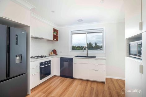 Property photo of 2 Evans Crescent Blayney NSW 2799