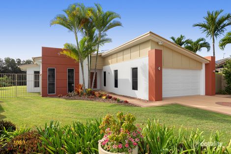 26 Harrison Cct, Urangan, QLD 4655